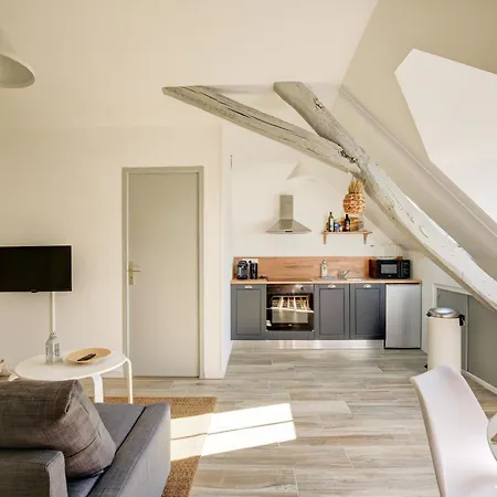 Le Belvedere - Le Rendez Vous Des Copains